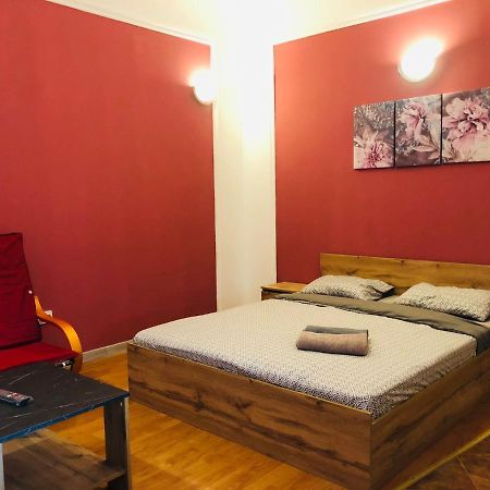 Nights Bucharest Apartment Oldtown ภายนอก รูปภาพ